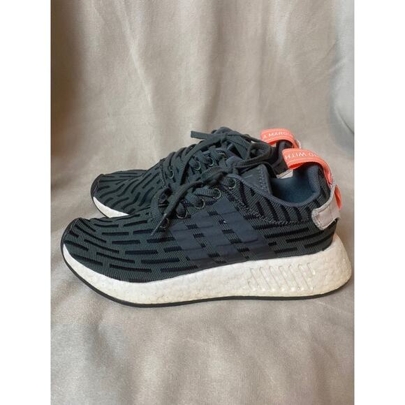 Adidas NMD R2 Women's Size 6 Shoes Sneakers Running - Picture 1 of 6